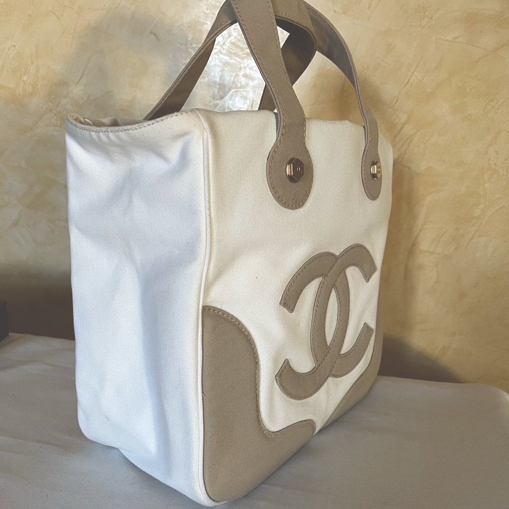 Chanel Canvas Marshmallow CC Tote - Picture 3 of 13
